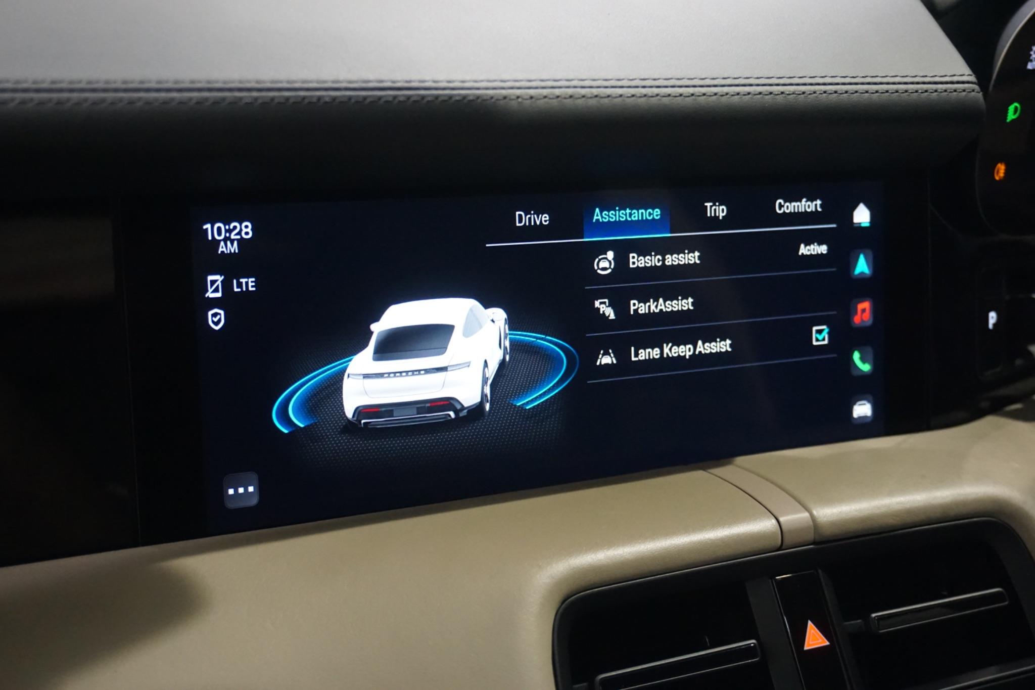 Porsche Taycan Performance Plus 93.4kWh 4S Auto 4WD 4dr (11kW Charger)